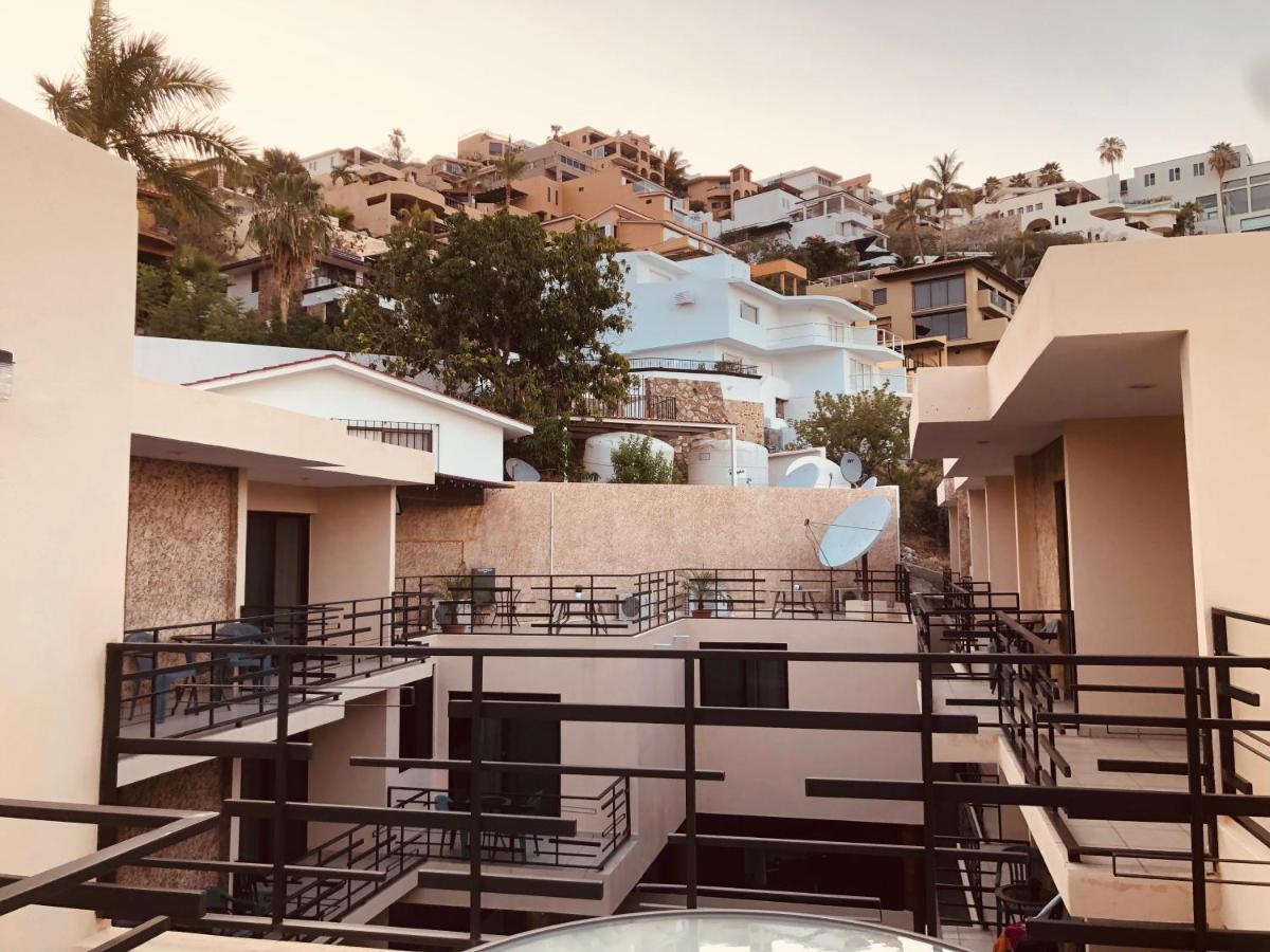 Pedregal Suites - Marina And Downtown Cabo San Lucas Exterior photo