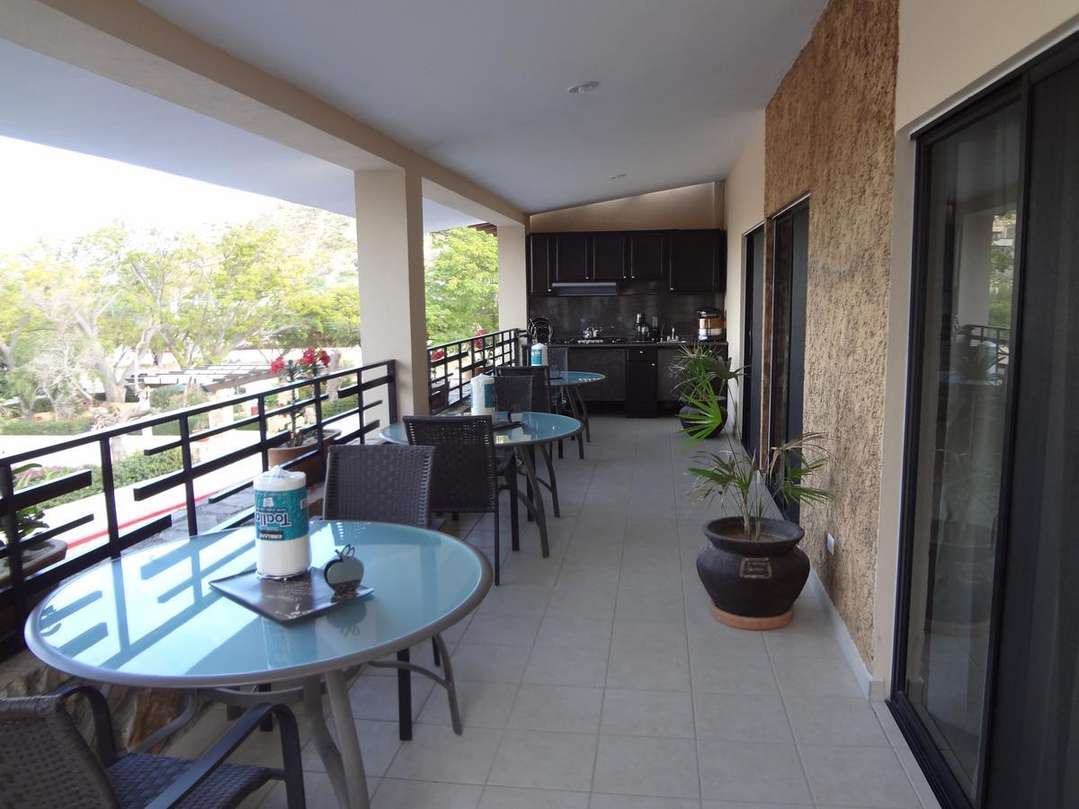 Pedregal Suites - Marina And Downtown Cabo San Lucas Exterior photo